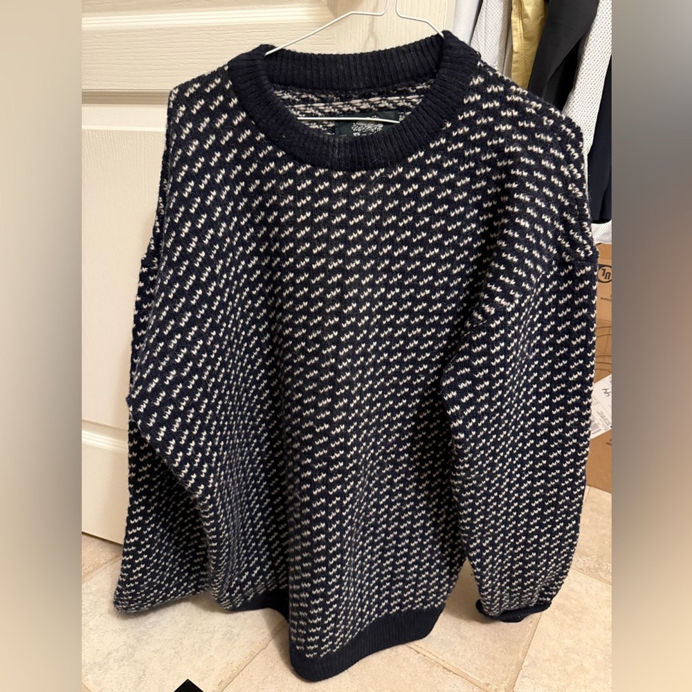 Vintage Roots Wool-Blend Sweater Navy & Cream Knit — Fair Isle Inspired - Picture 1 of 2